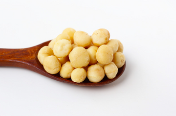Roasted Macadamia Nuts vs. Raw: What Nutritionists Want You to Know